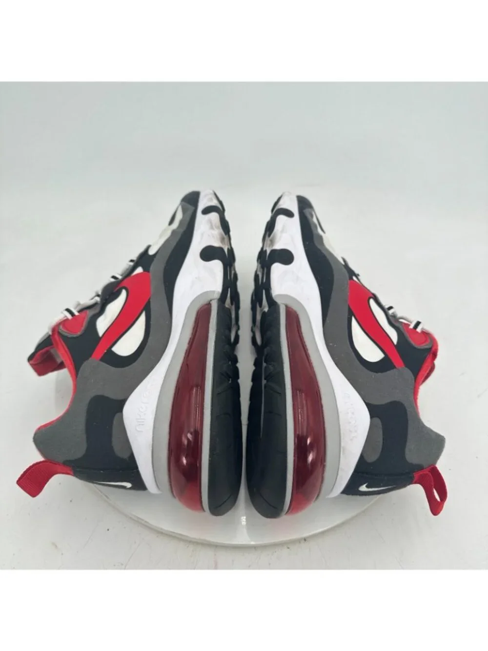 Nike Air Max 270 React Men Sz 11 CI3866-002 Black Iron Grey University Red Shoes